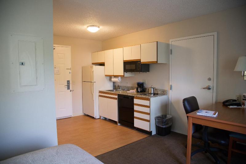 Candlewood Suites Huntersville-Lake Norman Area By Ihg Екстер'єр фото