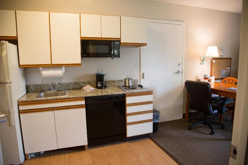 Candlewood Suites Huntersville-Lake Norman Area By Ihg Екстер'єр фото