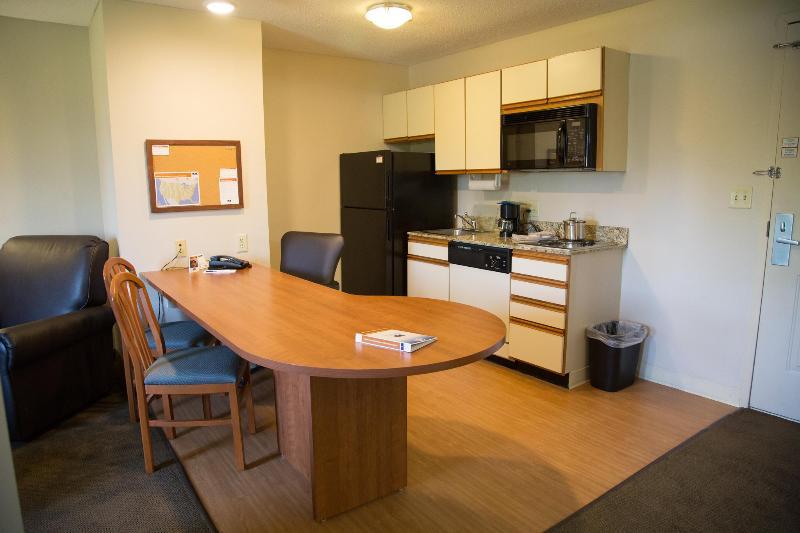 Candlewood Suites Huntersville-Lake Norman Area By Ihg Екстер'єр фото