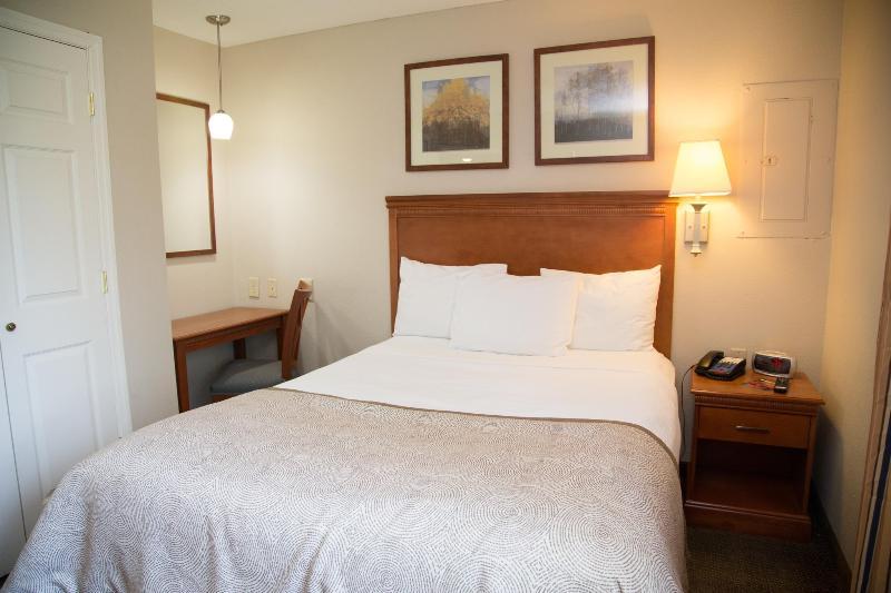 Candlewood Suites Huntersville-Lake Norman Area By Ihg Екстер'єр фото